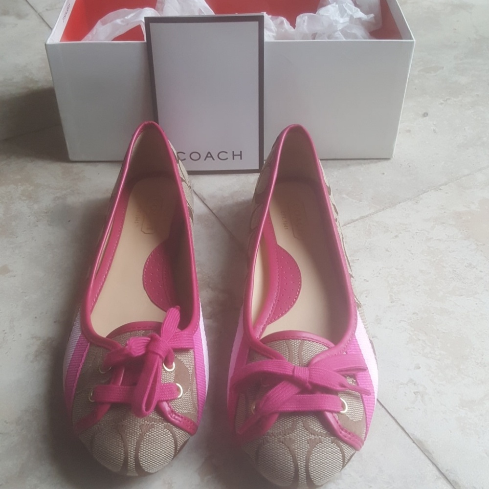 Coach Janelle flats